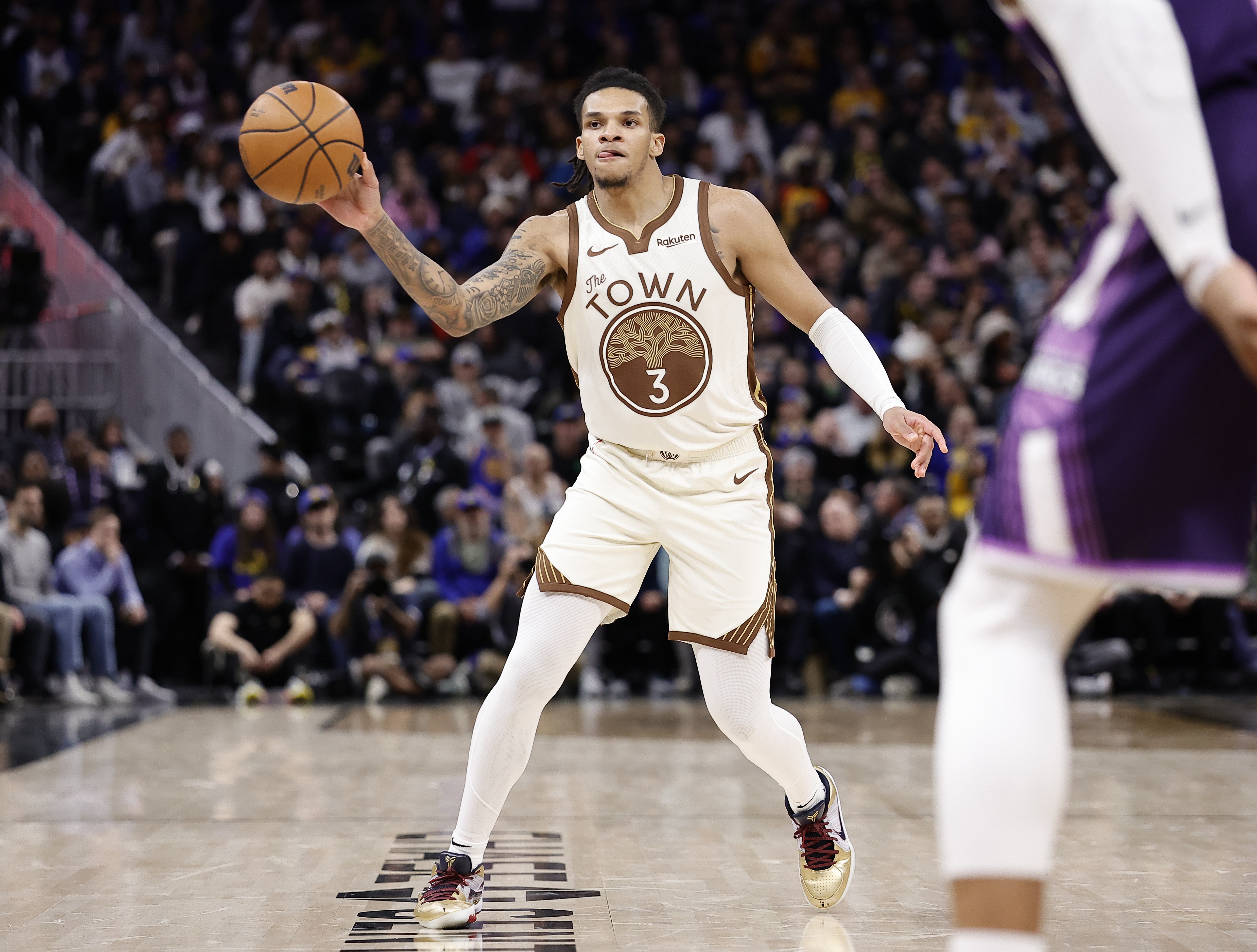 pg电子游戏骗局-理查德单场6断！成为09-10赛季库里后单场抢断最多的勇士新秀